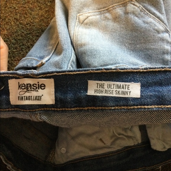White wash Kensie jeans. - Picture 2 of 3